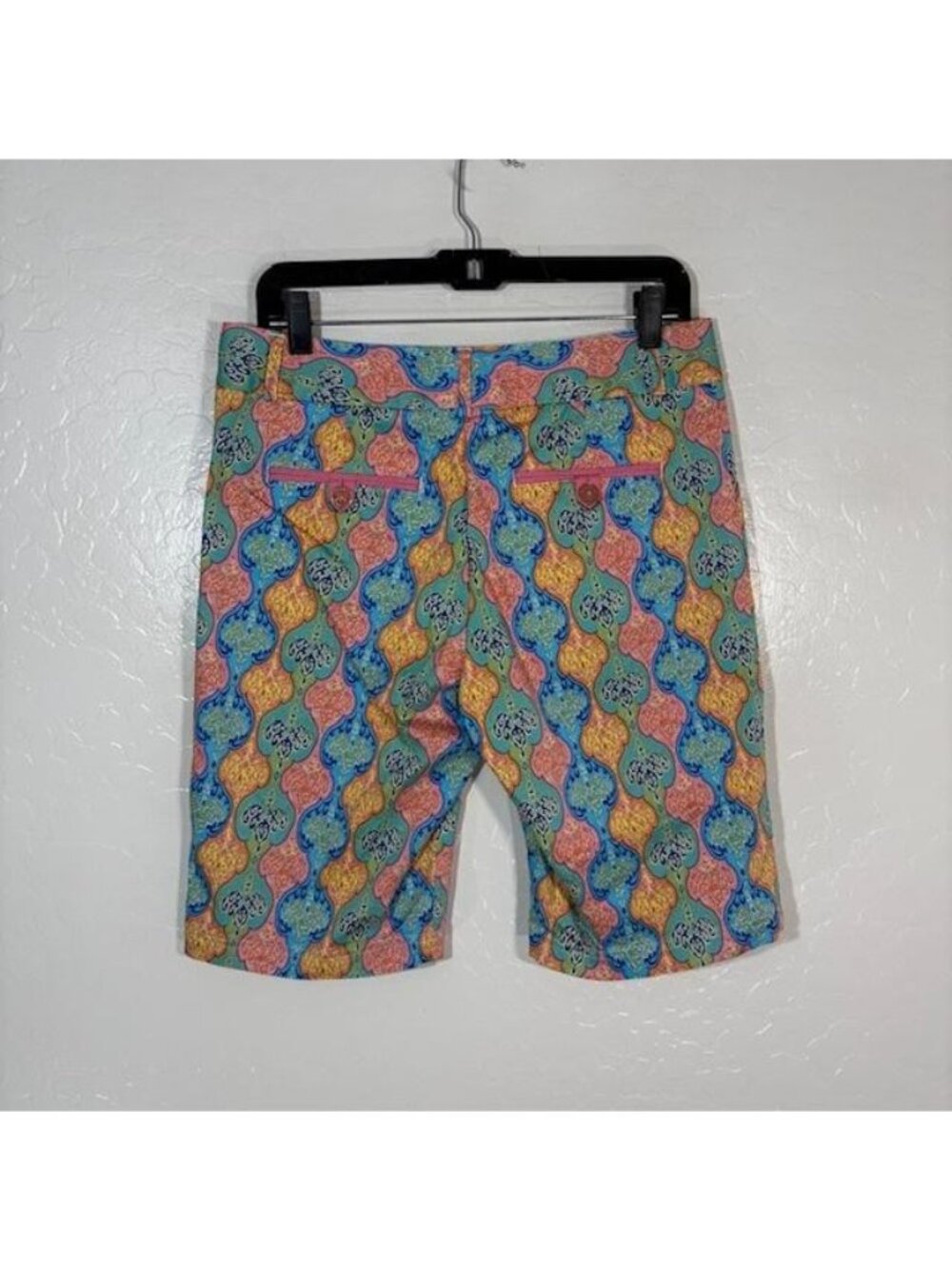 Peter Millar Bermuda Shorts Womens 8 Multicolor Paisley 9 Inseam Golf Stretch - Picture 3 of 9